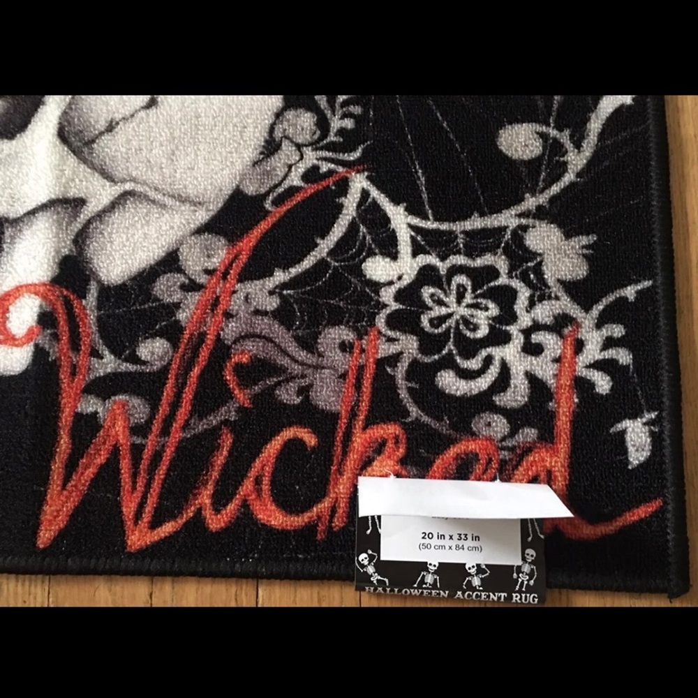 Halloween Accent Rug - Picture 3 of 5